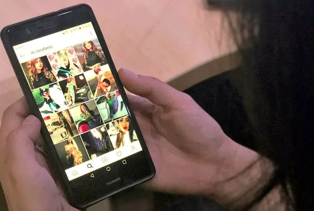 a person looks at the profile page of iraqi model and instagram starlet tara fares in baghdad on september 28 2018 photo afp a person looks at the profile page of iraqi model and instagram starlet tara fares in baghdad on september 28 2018 photo afp