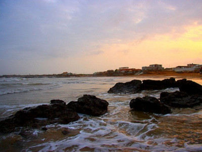 wwf pakistan eu join hands to clean sandspit wwf pakistan eu join hands to clean sandspit