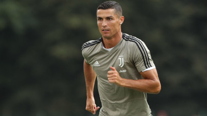cristiano ronaldo accused of rape threatens to sue magazine for illegal report cristiano ronaldo accused of rape threatens to sue magazine for illegal report