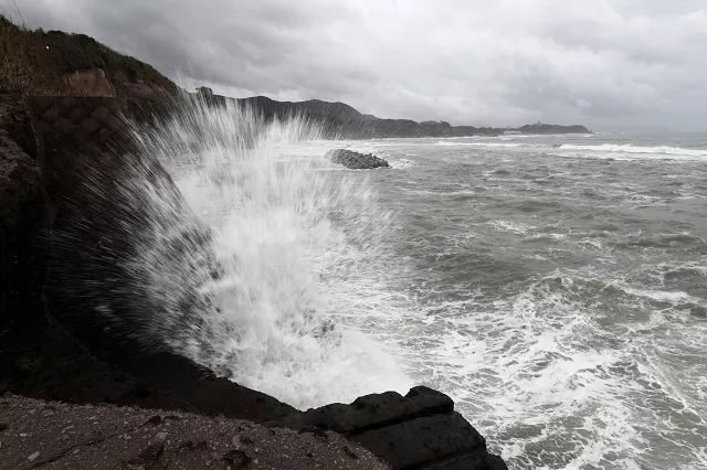 waves hit the seawalls at a coast of shibushi city kagoshima prefecture photo afp waves hit the seawalls at a coast of shibushi city kagoshima prefecture photo afp