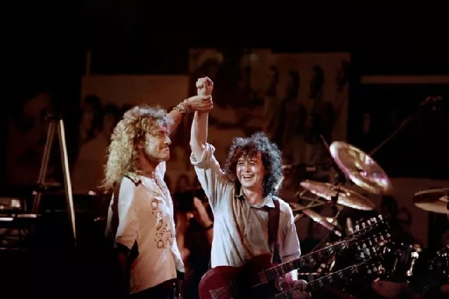 page r and plant l seen here at a new york concert in 1988 have denied plagiaris photo afp page r and plant l seen here at a new york concert in 1988 have denied plagiaris photo afp