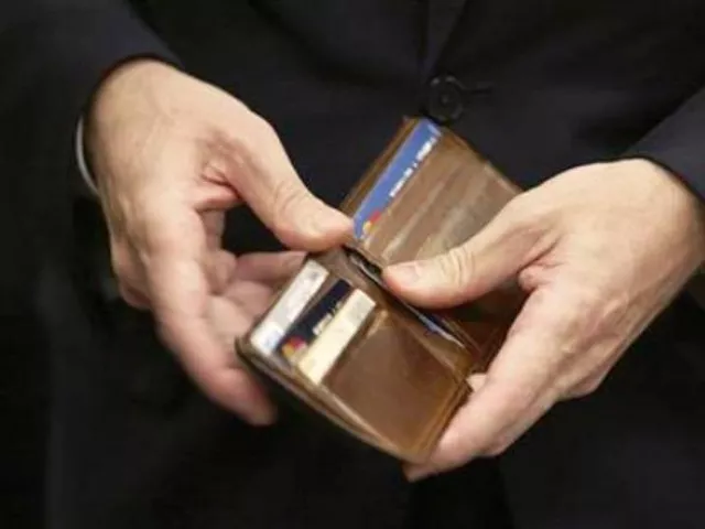the 20 grade officer was caught stealing the wallet full of foreign currency in cctv footage stock image the 20 grade officer was caught stealing the wallet full of foreign currency in cctv footage stock image