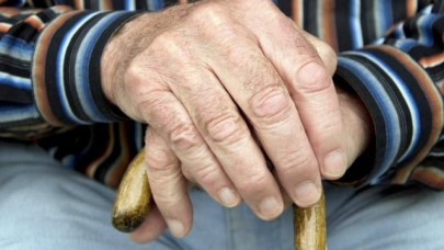 60 year old molests child at abu dhabi playground