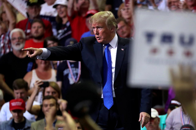 us president donald trump rallies with supporters during a make america great again rally in southaven mississippi u s october 2 2018 photo reuters us president donald trump rallies with supporters during a make america great again rally in southaven mississippi u s october 2 2018 photo reuters