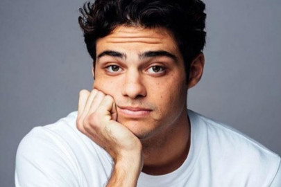 noah centino joins charlie s angels and twitter is screaming