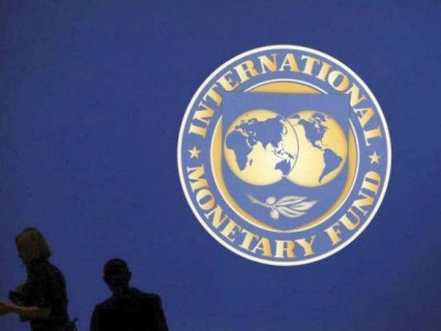 imf suggests higher interest rate rupee depreciation