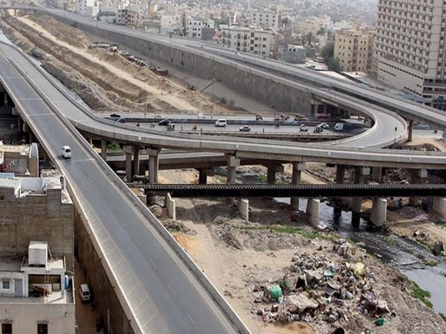 Corruption allegations cloud Lyari resettlement plan