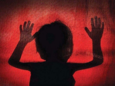 teenager held for assaulting and blackmailing children teenager held for assaulting and blackmailing children