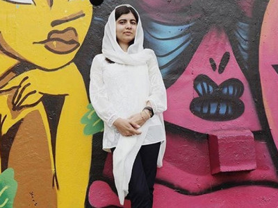 malala pens down her oxford university experience for british vogue malala pens down her oxford university experience for british vogue