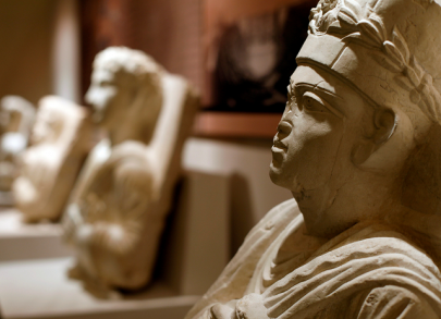 palmyra priest statue among haul of recovered syrian relics palmyra priest statue among haul of recovered syrian relics