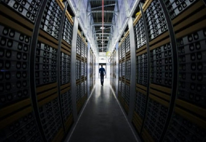 china used tiny chips on us computers to steal secrets report china used tiny chips on us computers to steal secrets report