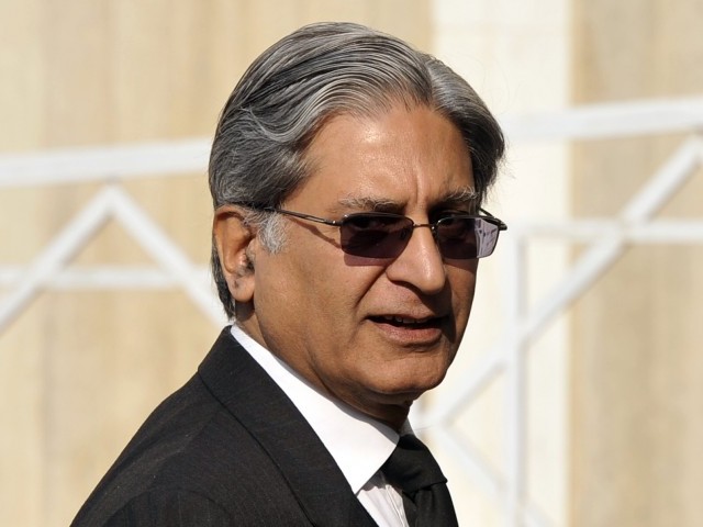 advocate aitzaz ahsan photo file