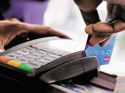 man loses rs2m after sharing bank account details on phone