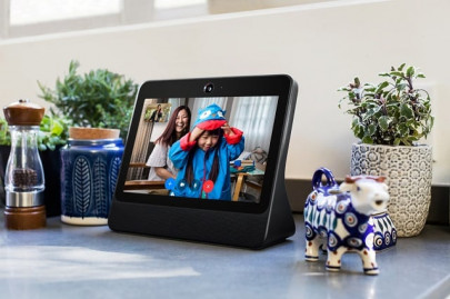 facebook launches artificial intelligence video calling device portal facebook launches artificial intelligence video calling device portal