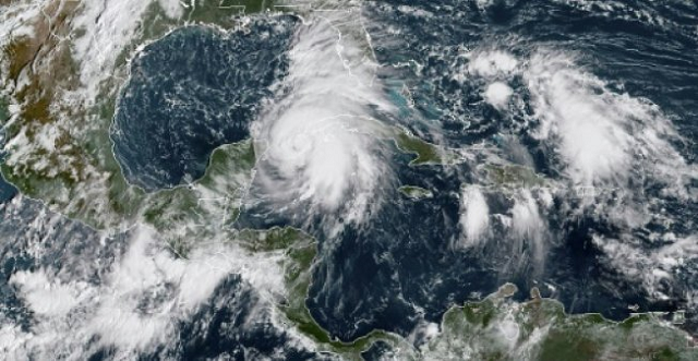 florida braces for hurricane michael photo afp
