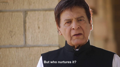 renowned actor qavi khan to star in hollywood s forbidden steps