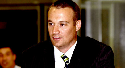 stuart clarke lambasts poor dubai pitch stuart clarke lambasts poor dubai pitch