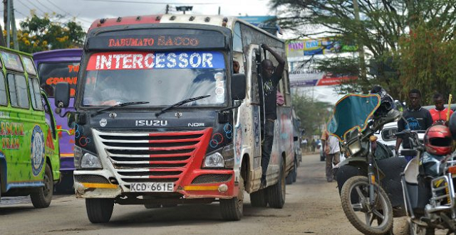 51 dead in kenya bus crash photo afp