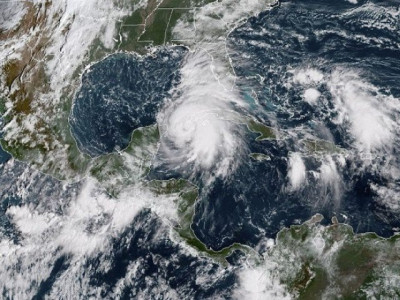 florida braces for deadly surge as hurricane michael strengthens