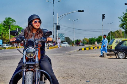 biker guliafshan tariq defies stereotypes by riding across punjab biker guliafshan tariq defies stereotypes by riding across punjab