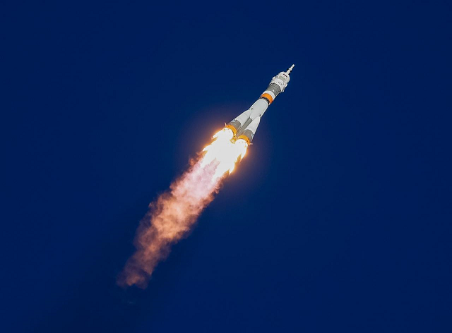 the soyuz ms 10 spacecraft carrying the crew of astronaut nick hague of the us and cosmonaut alexey ovchinin of russia blasts off to the international space station iss from the launchpad at the baikonur cosmodrome kazakhstan october 11 2018 photo reuters