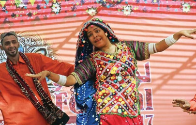 folk wisdom in sindh lok virsa organises literary session