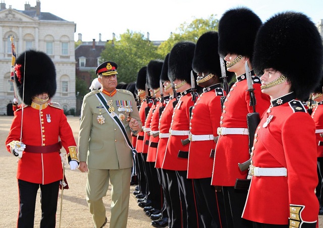 the chief of army staff bajwa receives guard of honor in london photo twitter officialdgispr