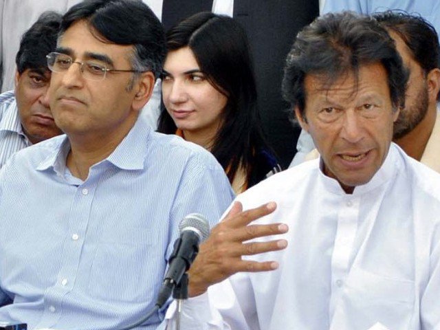 pm imran khan had reportedly questioned finance minister s approach seeking an imf bailout photo file