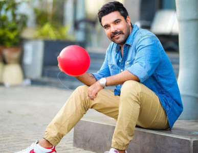 yasir hussain tests positive for covid 19