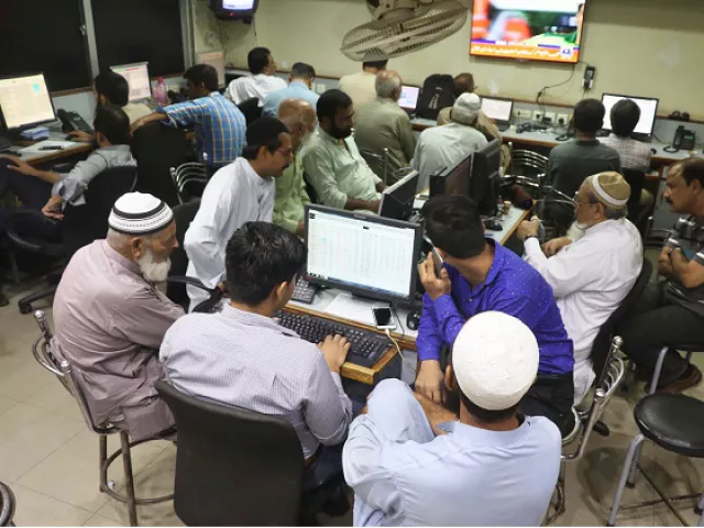 stockbrokers meet finance minister blame high taxes for market s downturn photo file stockbrokers meet finance minister blame high taxes for market s downturn photo file