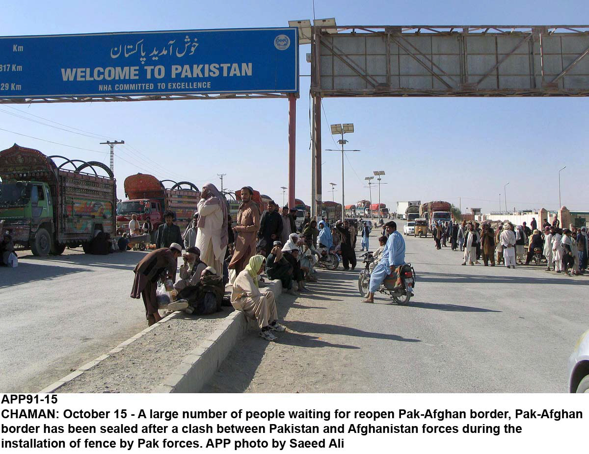 pakistan opens friendship gate only for pedestrians