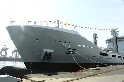 navy commissions indigenously built pns moawin navy commissions indigenously built pns moawin