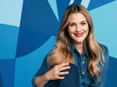magazine featuring fake drew barrymore interview discontinued