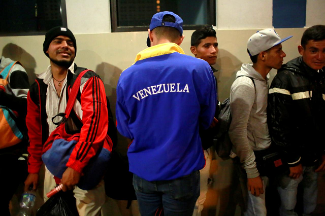 venezuelan migrants wait at the binational border service center of peru on the border with ecuador in tumbes peru august 25 2018 photo reuters