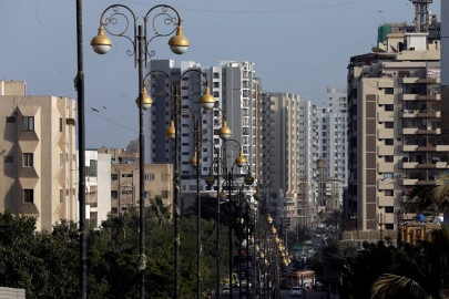 karachi hit by power breakdown as national grid line trips karachi hit by power breakdown as national grid line trips