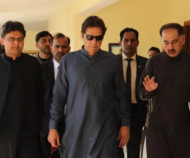 pm imran khan at bani gala photo pid pm imran khan at bani gala photo pid