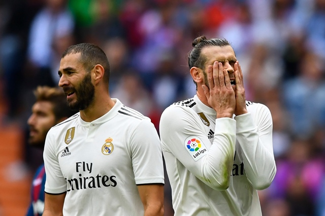 the last madrid goal came against espanyol on september 22 scored by marco asensio before julen lopetegui 039 s struggling side drew blanks against sevilla atletico madrid cska moscow and alaves photo afp