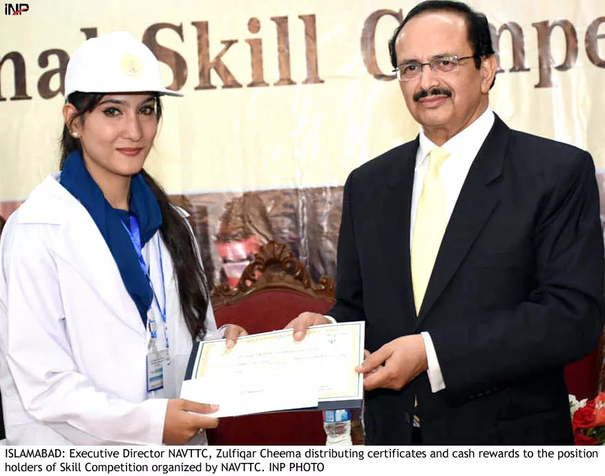 executive director navttc inquires about quality of training photo inp executive director navttc inquires about quality of training photo inp