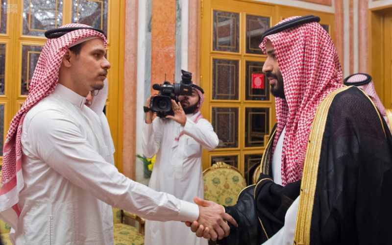 son of murdered journalist khashoggi leaves saudi arabia hrw