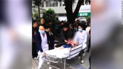 knife wielding woman injures 14 children in china kindergarten attack