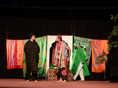 madeeha gauhar s alma mater re enacts kala meda bhes madeeha gauhar s alma mater re enacts kala meda bhes