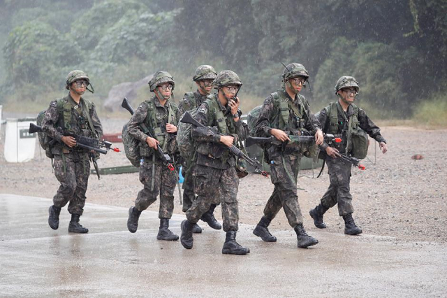 south korean soldiers take part in a combined arms collective training exercise in pocheon south korea photo reuters south korean soldiers take part in a combined arms collective training exercise in pocheon south korea photo reuters