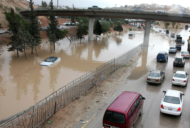 flash floods hit jordan 039 s capital amman photo afp