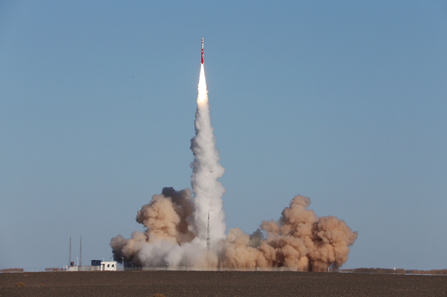 zhuque 1 a privately developed chinese carrier rocket by beijing based landspace lifts off from the launch pad at jiuquan satellite launch center in gansu province china october 27 2018 picture taken october 27 2018 photo reuters zhuque 1 a privately developed chinese carrier rocket by beijing based landspace lifts off from the launch pad at jiuquan satellite launch center in gansu province china october 27 2018 picture taken october 27 2018 photo reuters