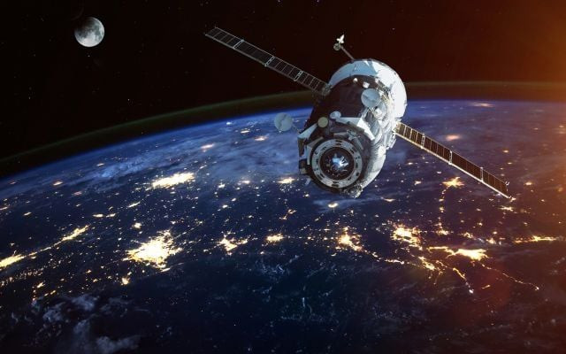 a long march 2c carrier rocket blasted off from the jiuquan satellite photo courtesy yahoo news a long march 2c carrier rocket blasted off from the jiuquan satellite photo courtesy yahoo news