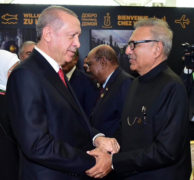 president arif alvi shakes hands with turkish president recep tayyip erdogan during the the inauguration of istanbul 039 s grand international airport photo online