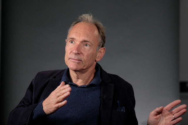 world wide web founder tim berners lee speaks during an interview ahead of a speech at the mozilla festival 2018 in london britain october 27 2018 photo reuters