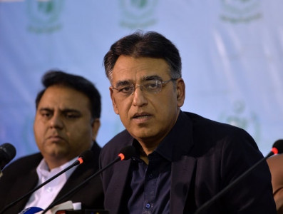 umar slams uk decision of not accepting chinese vaccine umar slams uk decision of not accepting chinese vaccine