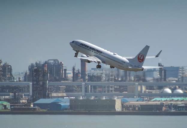 japan airline apologises for arrested drunk pilot