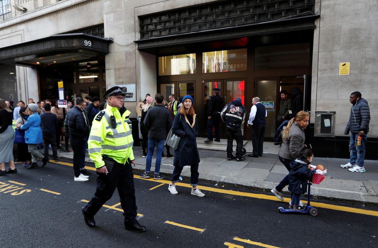 police officers on the scene of a reported stabbing that resulted in two people being injured at sony music offices in london britain november 2 2018 photo reuters